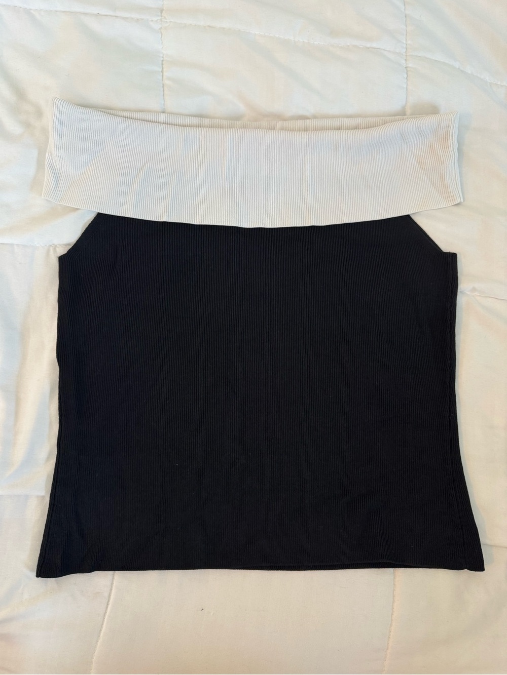 Cyrus Black and White Off-Shoulder Ribbed Top